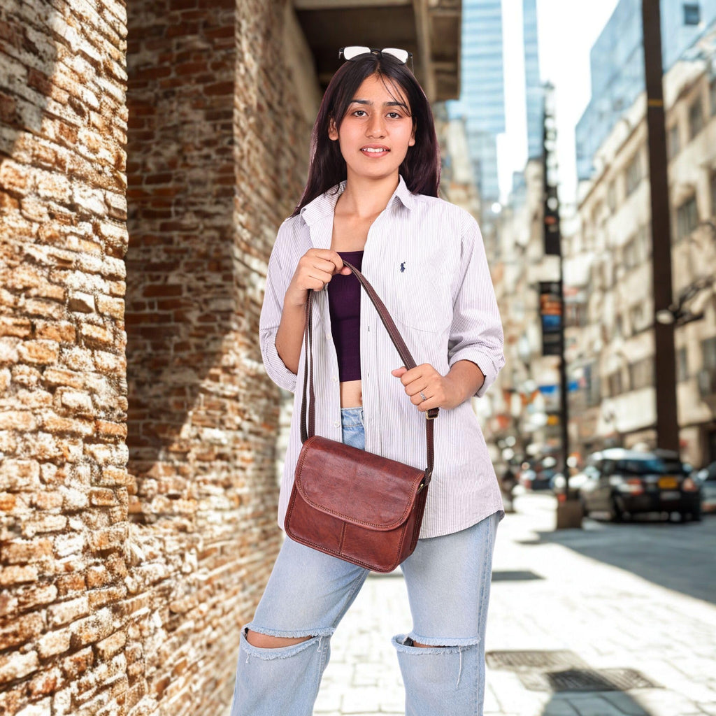Brown Leather Crossbody Purse W64075